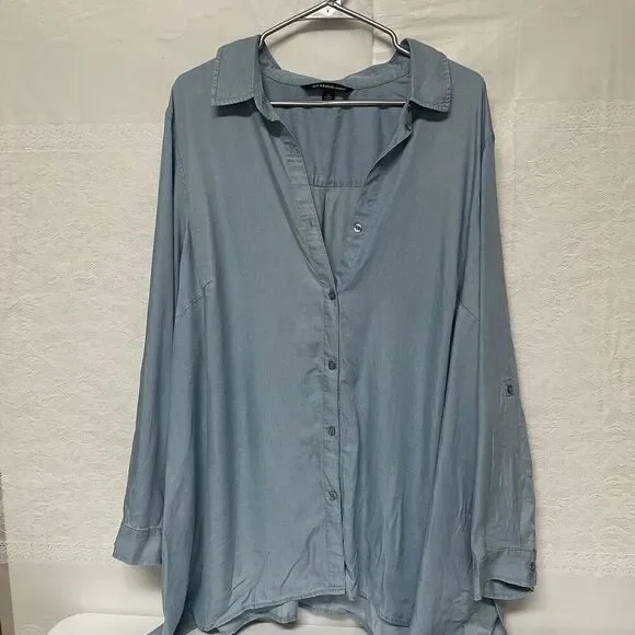 Zac & Rachel Women 2X Chambray Button Up Shirt Blue Tunic Roll Tab Sleeve Top - Picture 2 of 9
